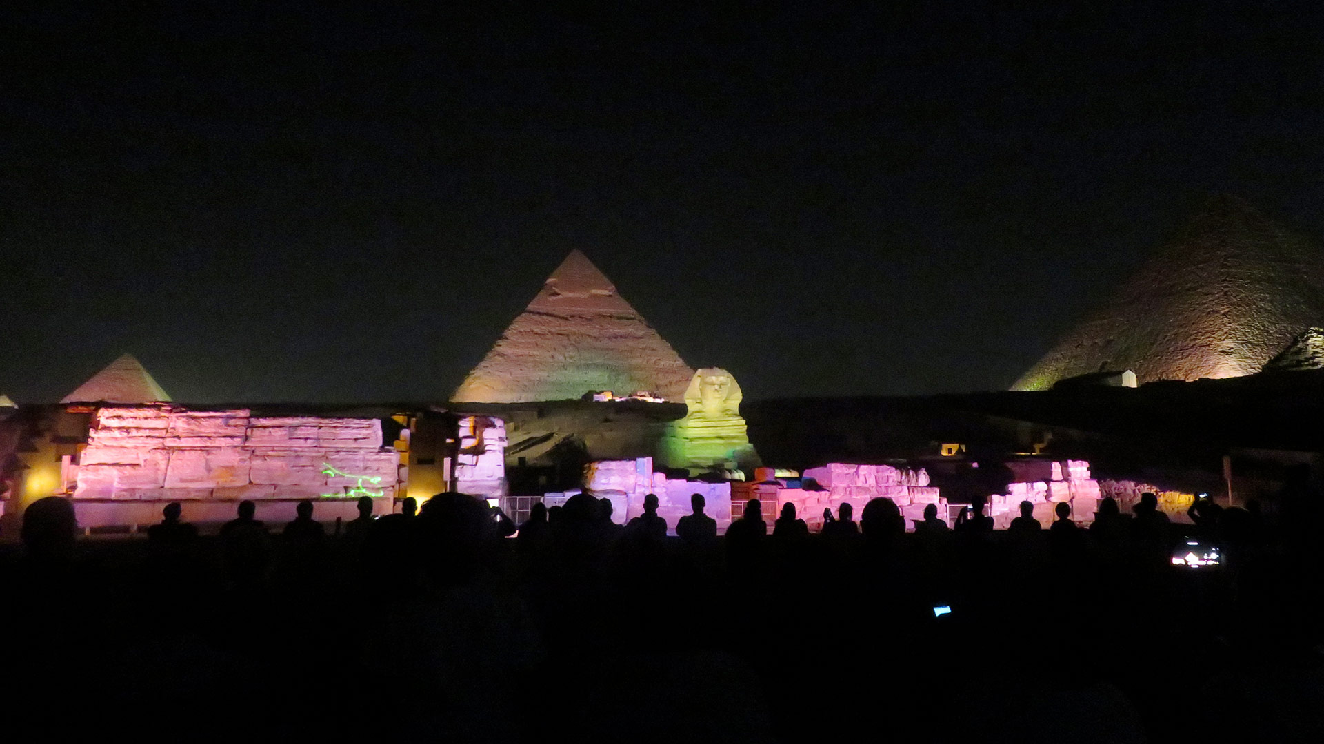Spectacle son et lumière aux pyramides de Gizeh et au Sphinx  2025