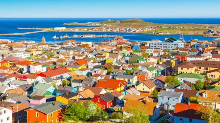 Terre-Neuve-et-Labrador et Saint-Pierre-et-Miquelon en avion