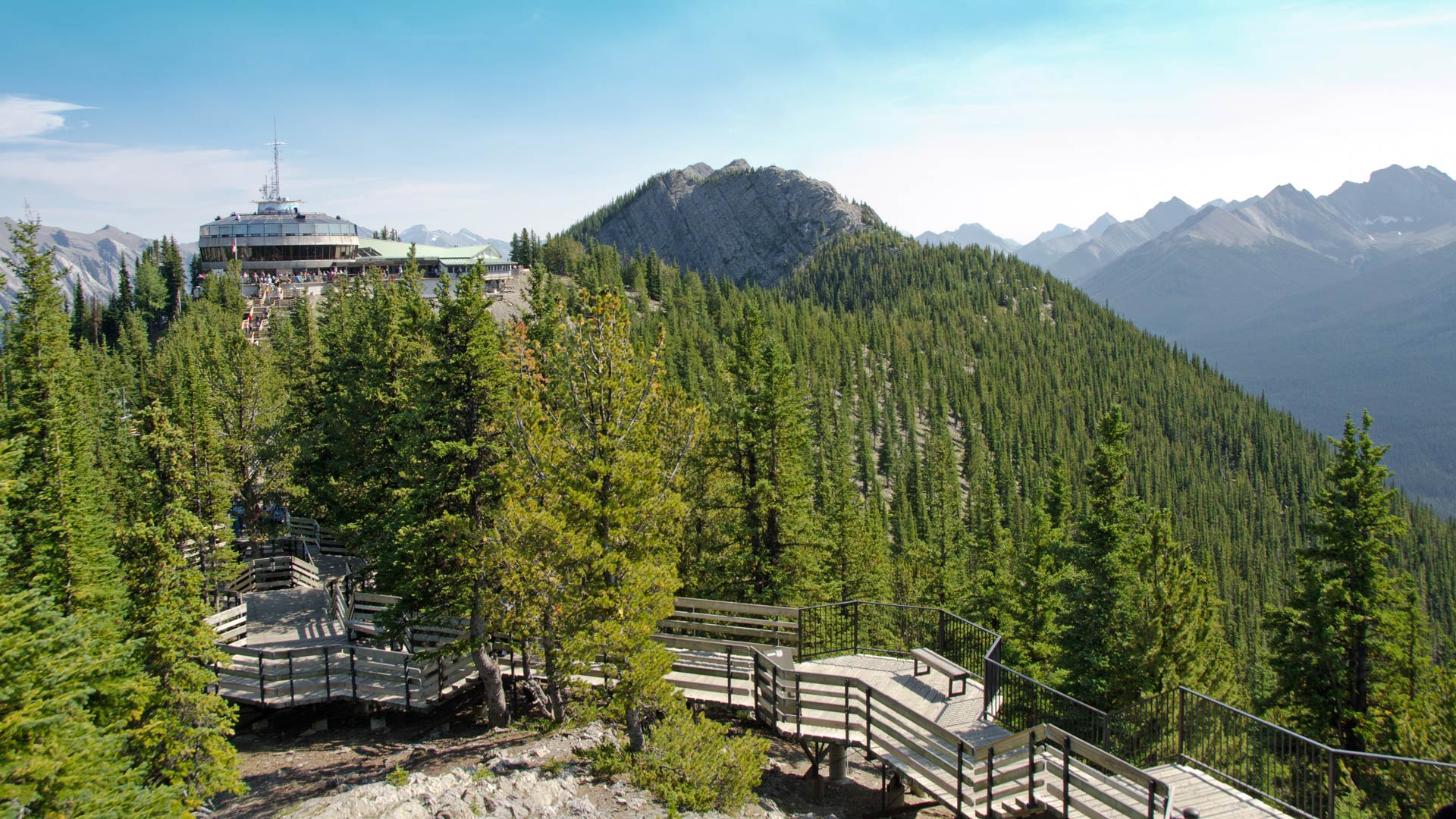 Des Rocheuses à l’Okanagan : Nature, Histoire et Saveurs