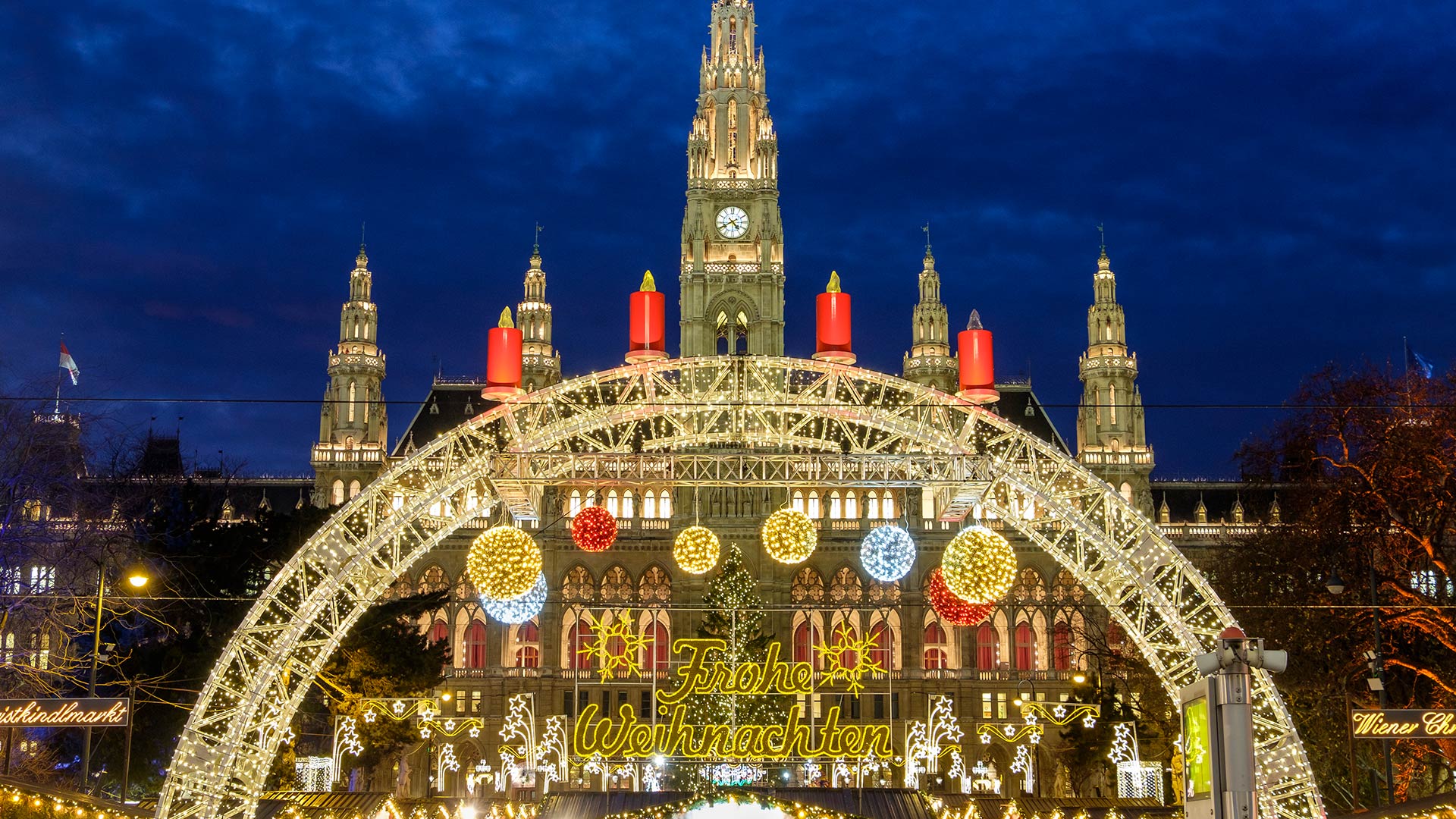 Croisière marchés de Noël dans les grandes capitales danubiennes et séjour à Prague