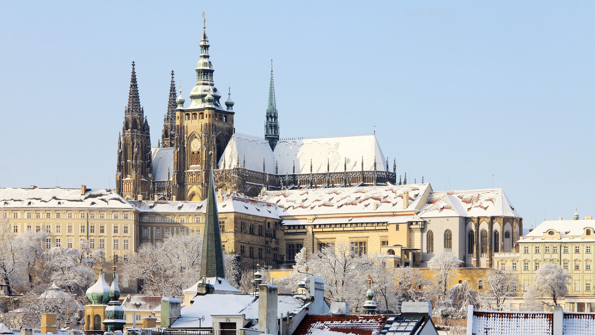 Croisière marchés de Noël dans les grandes capitales danubiennes et séjour à Prague