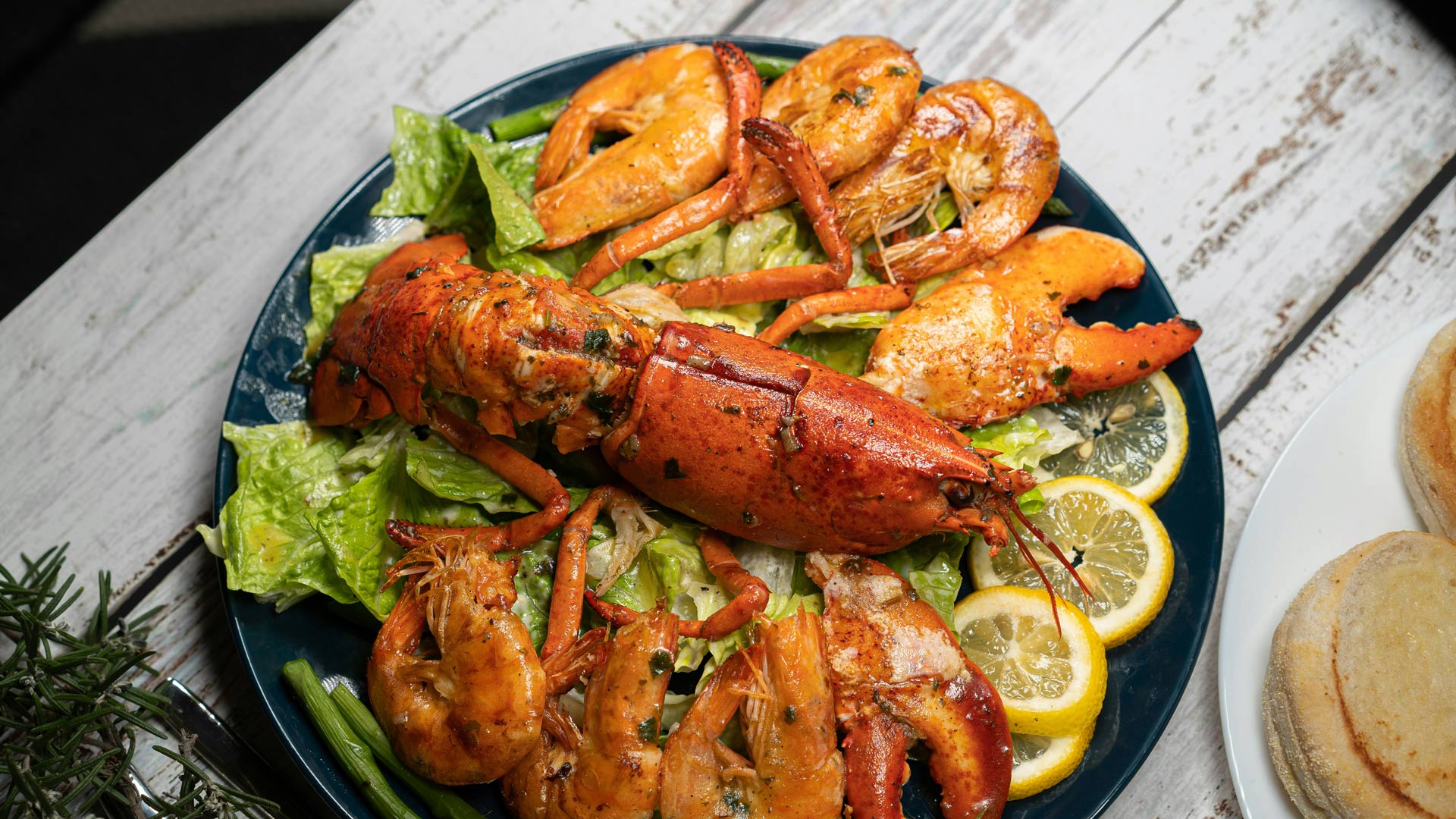 Les Îles de la Madeleine en avion au temps du homard