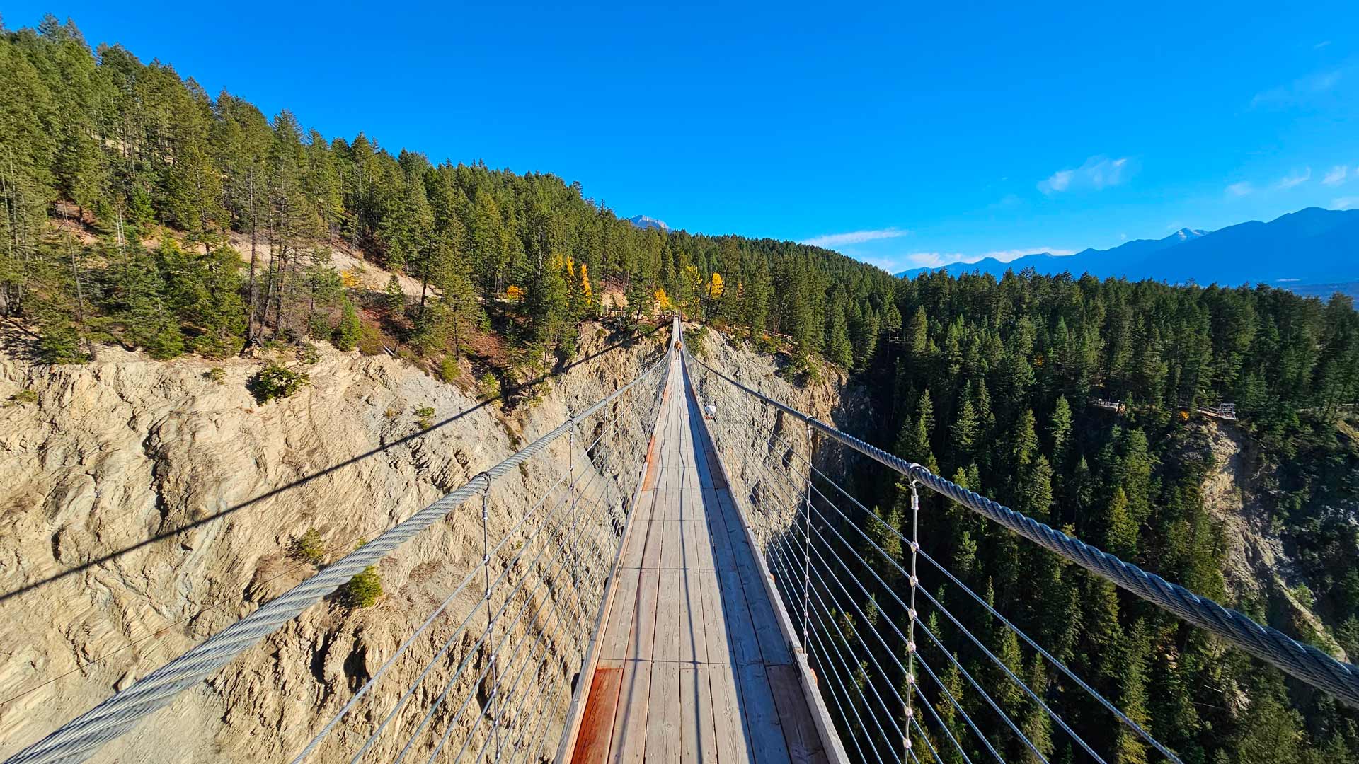 Des Rocheuses à l’Okanagan : Nature, Histoire et Saveurs