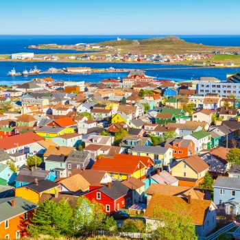 Terre-Neuve-et-Labrador et Saint-Pierre-et-Miquelon en avion